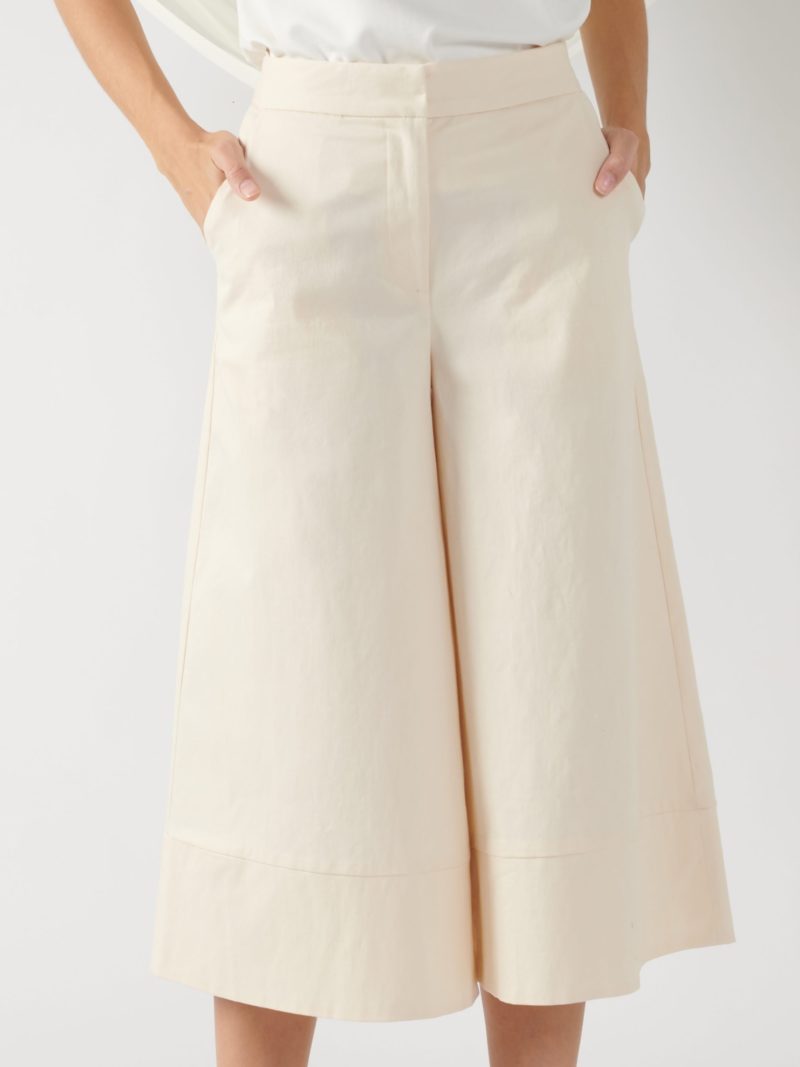 wide-leg trousers in light beige