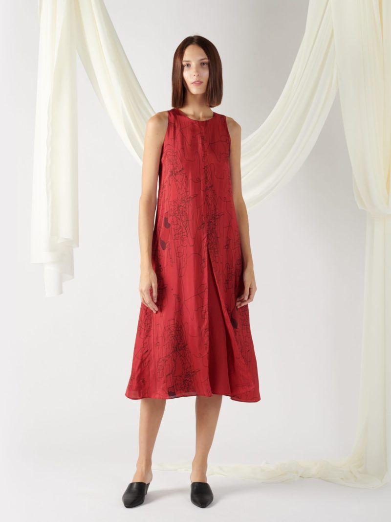 PRINTED DRESS WITH SLITS IN RED