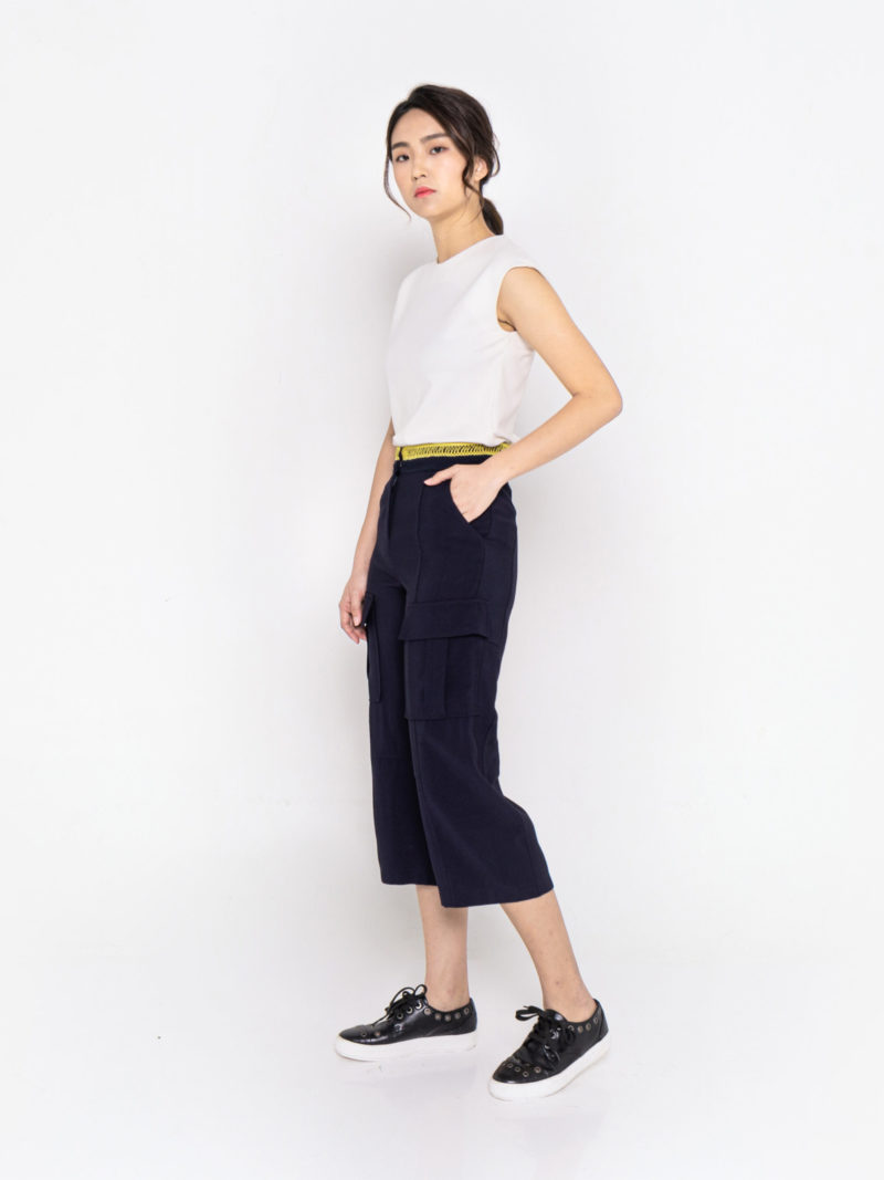Patch Pockets Trousers In Navy