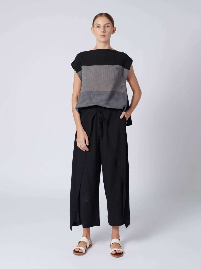 Textured Wrapped Trousers